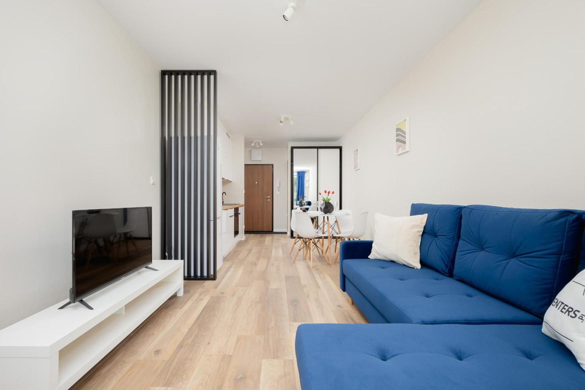 Modern Studio Zupnicza With Parking By Renters Warszawa